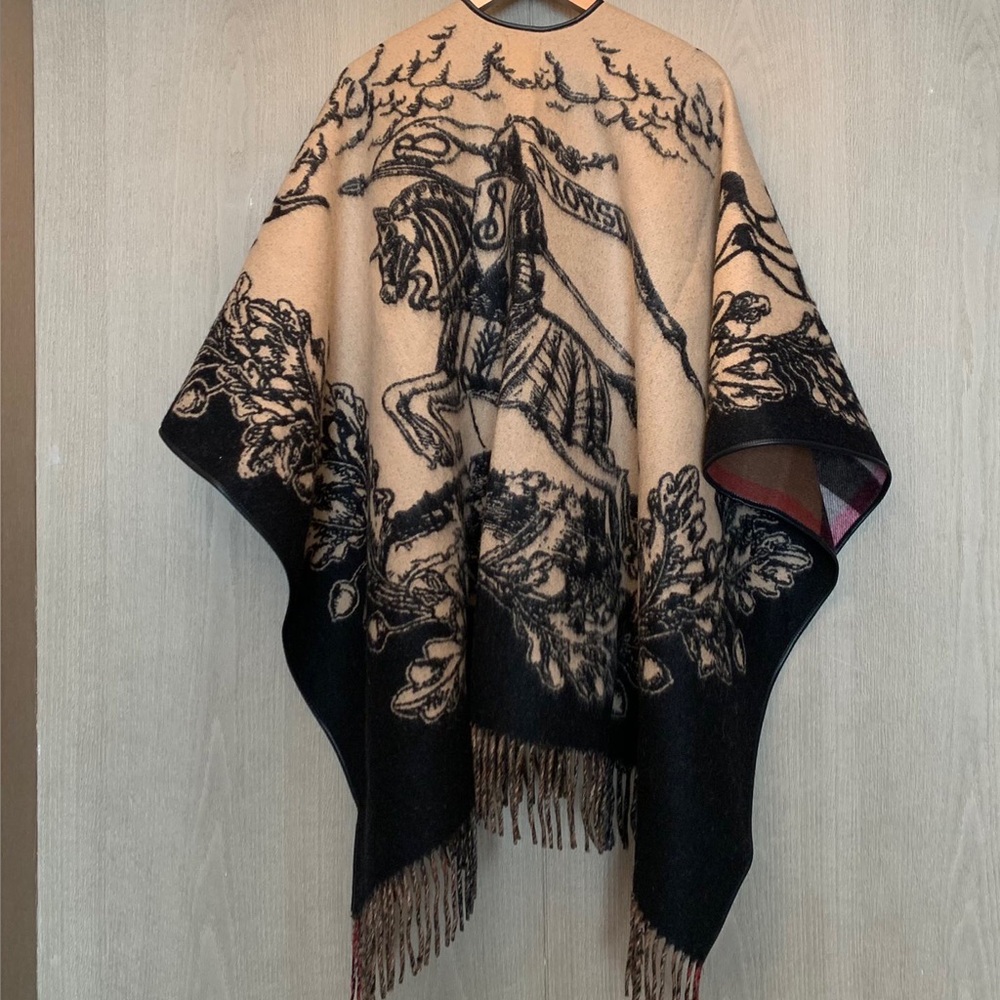 Burberry's latest double-sided jacquard cape for knights and horses - Picture 2 of 8